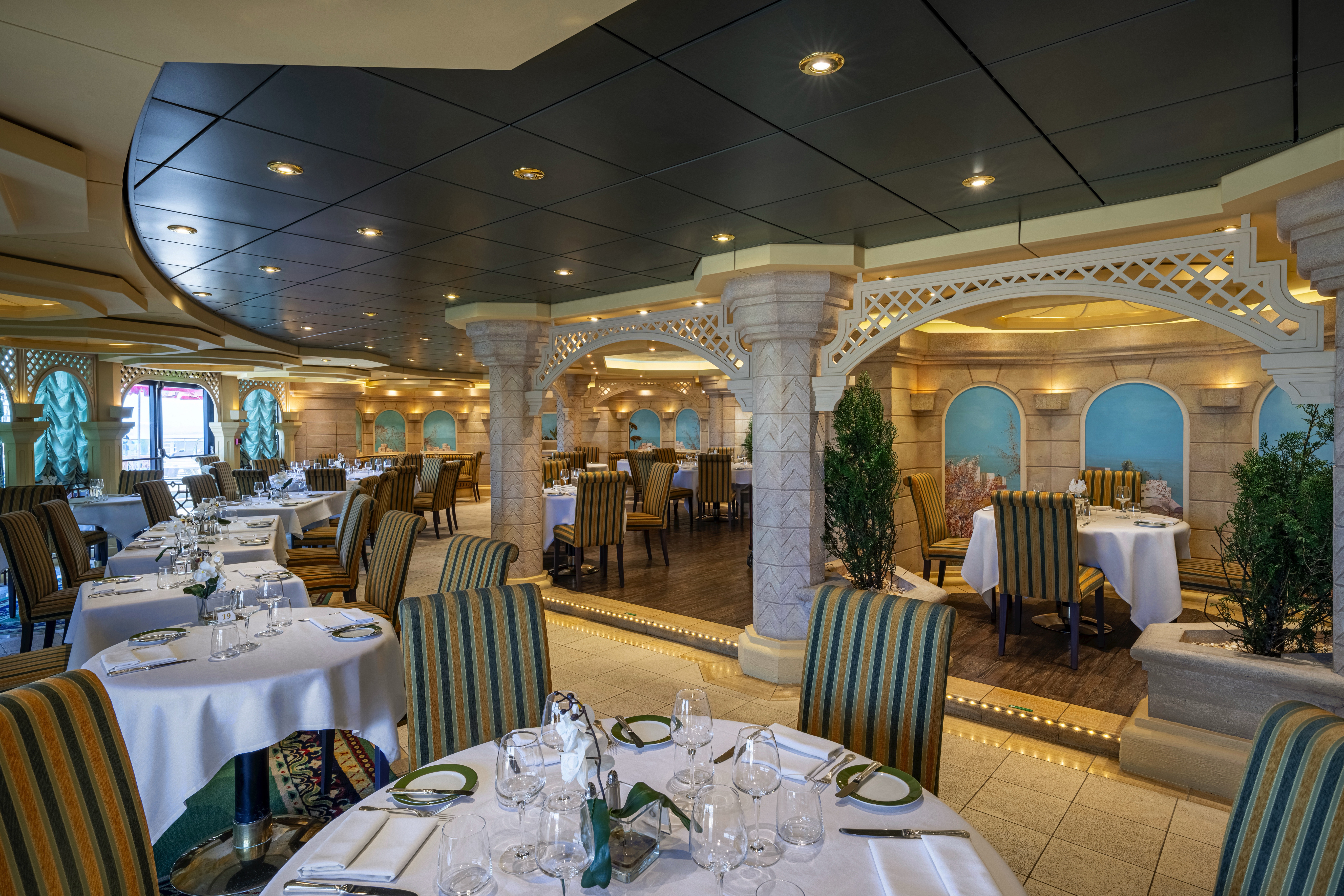 MSC Splendida - L'Olivo Restaurant